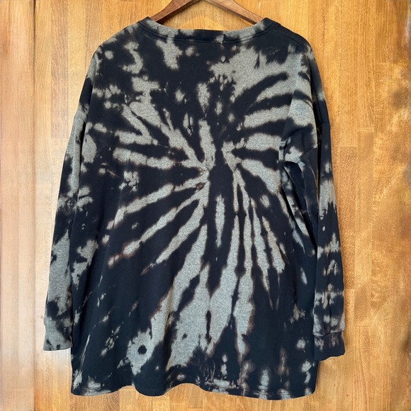 OCEAN DRIVE Black Tie-Dye Knit Cardigan Size Small - Picture 2 of 3